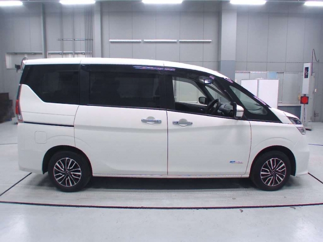 Import and buy NISSAN SERENA 2017 from Japan to Nairobi, Kenya