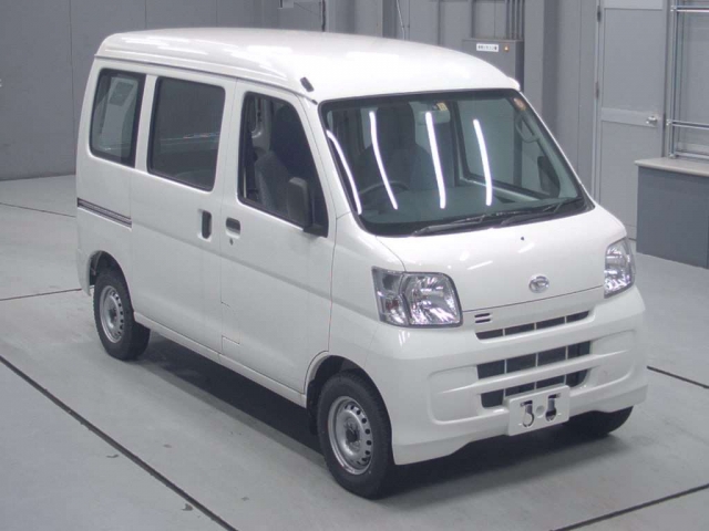 Import and buy DAIHATSU HIJET VAN 2017 from Japan to Nairobi, Kenya