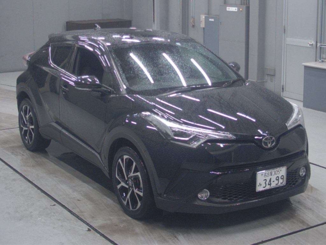 Import and buy TOYOTA C-HR 2017 from Japan to Nairobi, Kenya