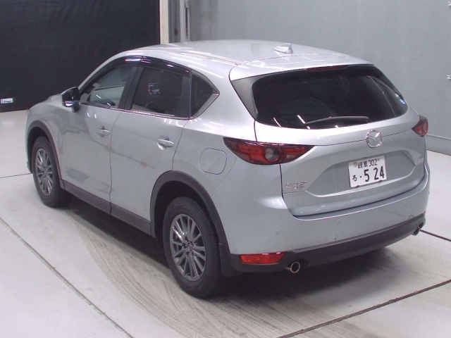 Import and buy MAZDA CX-5 2017 from Japan to Nairobi, Kenya