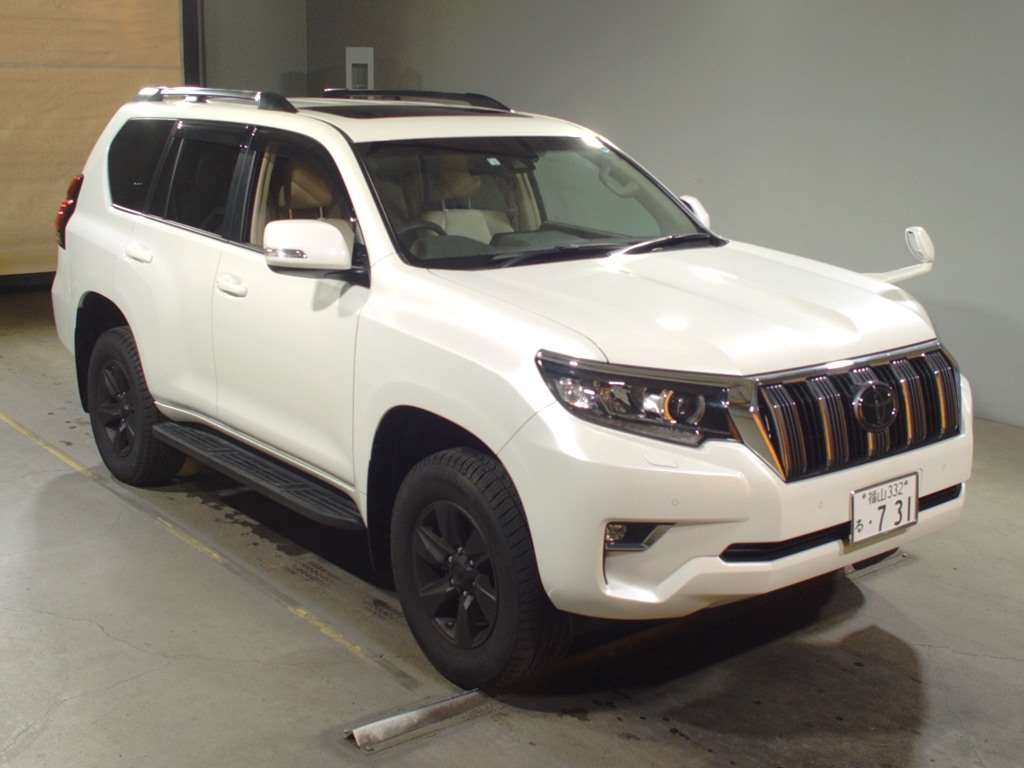 Import and buy TOYOTA LAND CRUISER PRADO 2018 from Japan to Nairobi, Kenya