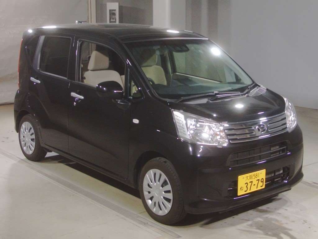 Import and buy DAIHATSU MOVE 2017 from Japan to Nairobi, Kenya