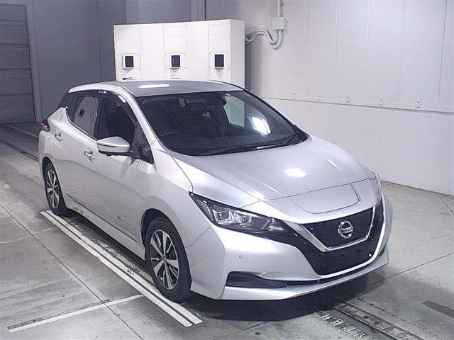 Import and buy NISSAN LEAF 2019 from Japan to Nairobi, Kenya