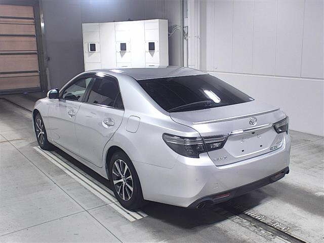 Import and buy TOYOTA MARK X 2019 from Japan to Nairobi, Kenya