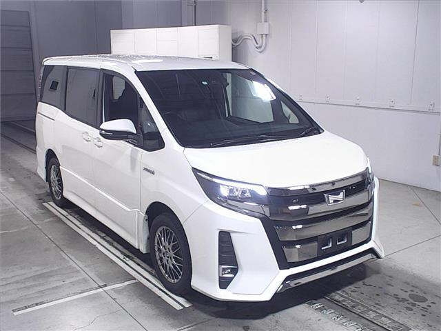 Import and buy TOYOTA NOAH 2017 from Japan to Nairobi, Kenya