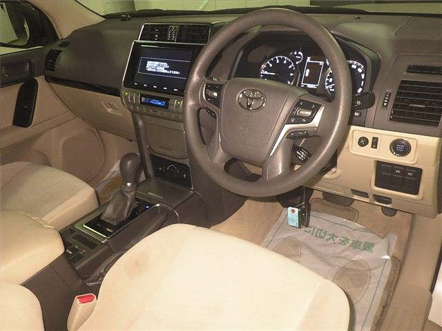 Import and buy TOYOTA LAND CRUISER PRADO 2017 from Japan to Nairobi, Kenya