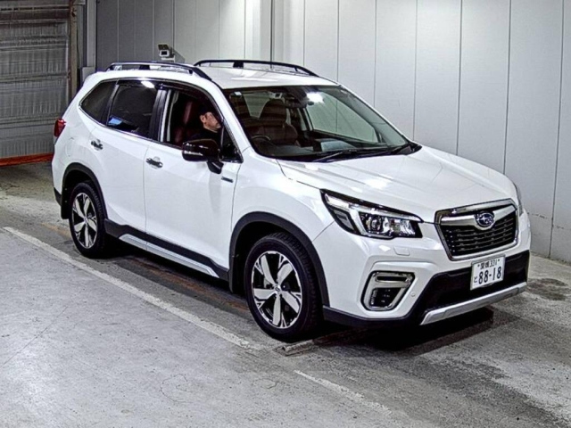 Import and buy SUBARU FORESTER 2018 from Japan to Nairobi, Kenya