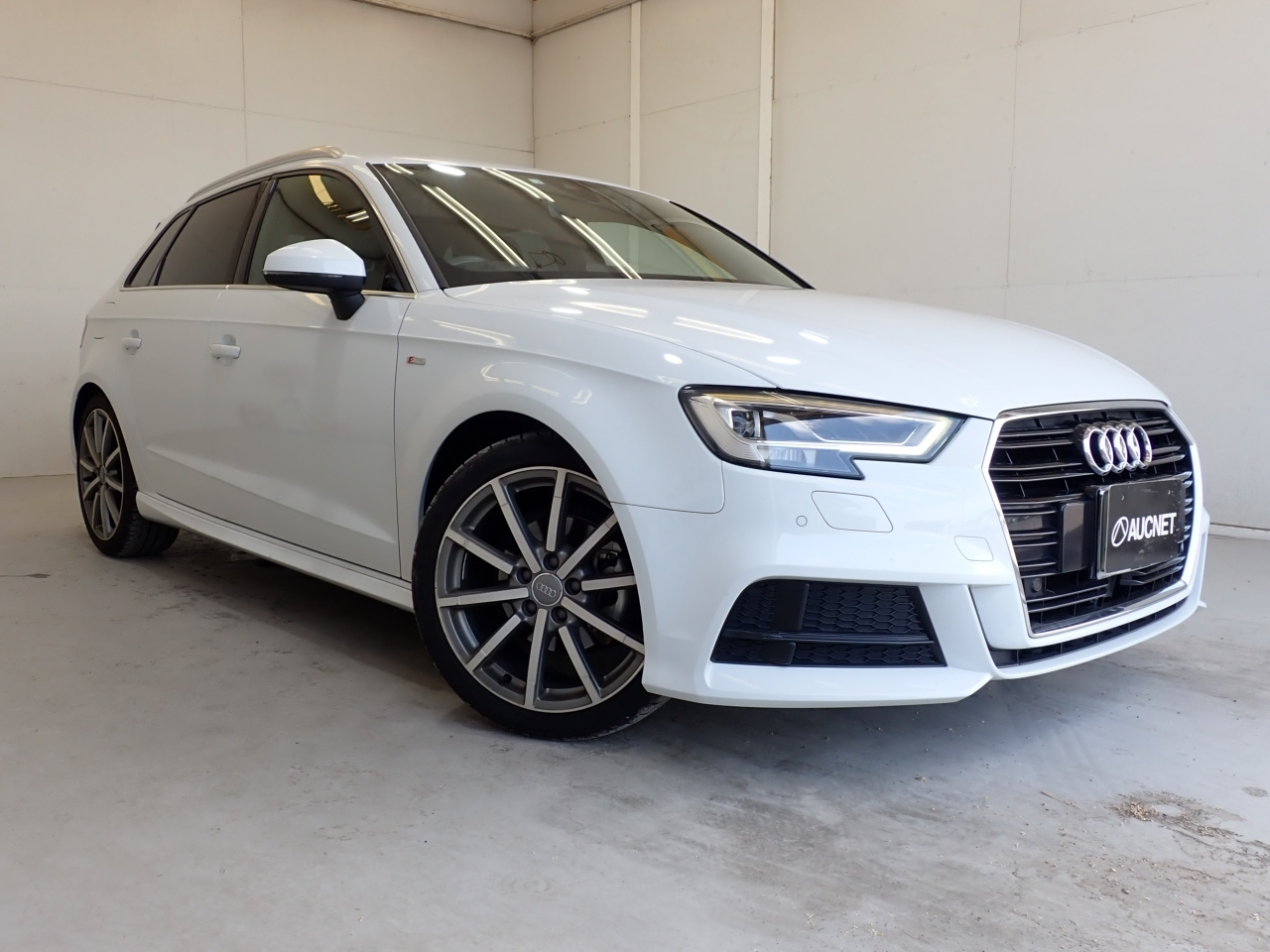 Import and buy AUDI A3 2018 from Japan to Nairobi, Kenya