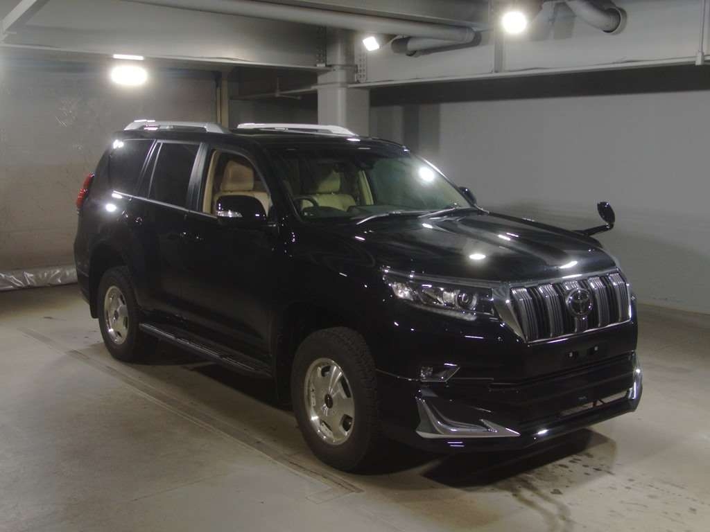 Import and buy TOYOTA LAND CRUISER PRADO 2019 from Japan to Nairobi, Kenya