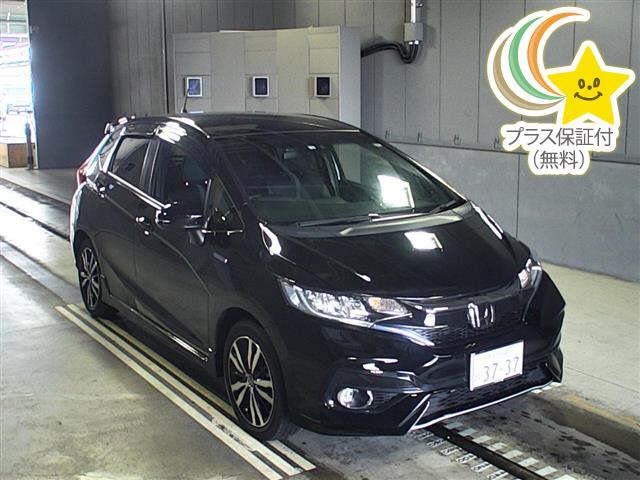 Import and buy HONDA FIT 2018 from Japan to Nairobi, Kenya