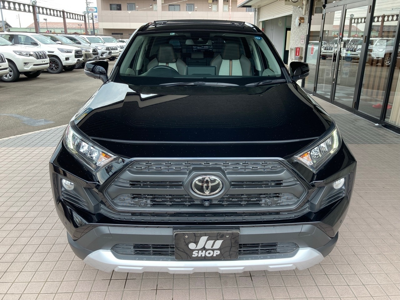 Import and buy TOYOTA RAV4 2020 from Japan to Nairobi, Kenya