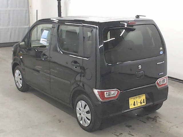 Import and buy SUZUKI WAGON R 2017 from Japan to Nairobi, Kenya