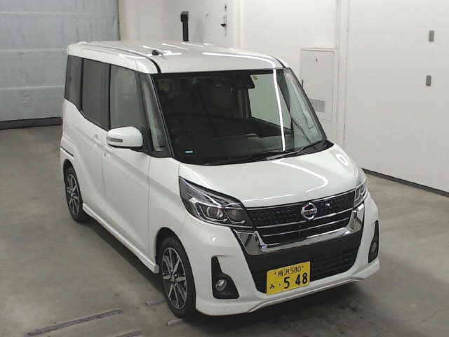 Import and buy NISSAN DAYZ ROOX 2017 from Japan to Nairobi, Kenya