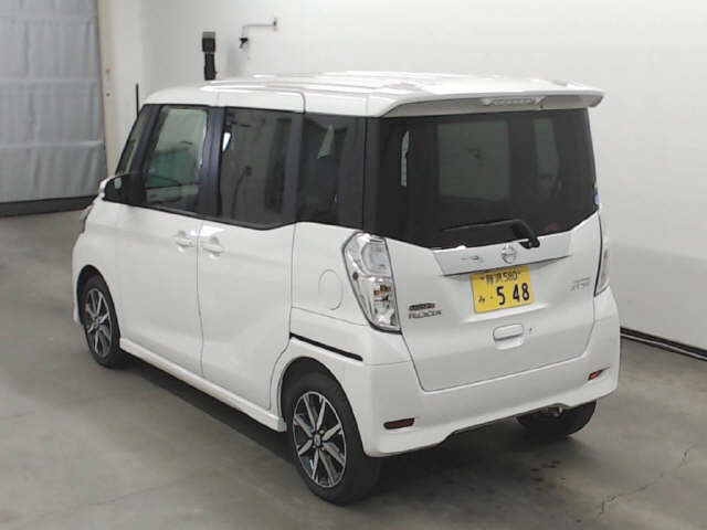 Import and buy NISSAN DAYZ ROOX 2017 from Japan to Nairobi, Kenya