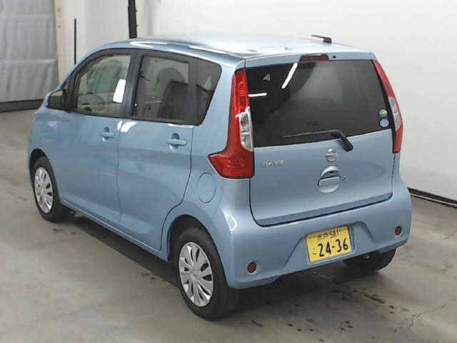 Import and buy NISSAN DAYZ 2017 from Japan to Nairobi, Kenya