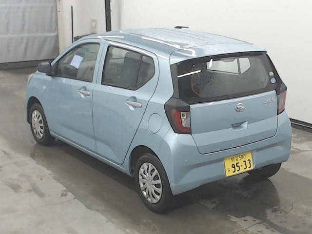 Import and buy DAIHATSU MIRA E S 2018 from Japan to Nairobi, Kenya