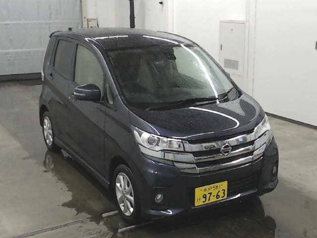 Import and buy NISSAN DAYZ 2017 from Japan to Nairobi, Kenya