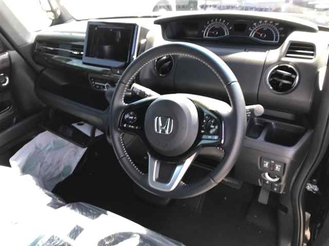 Import and buy HONDA N BOX 2018 from Japan to Nairobi, Kenya