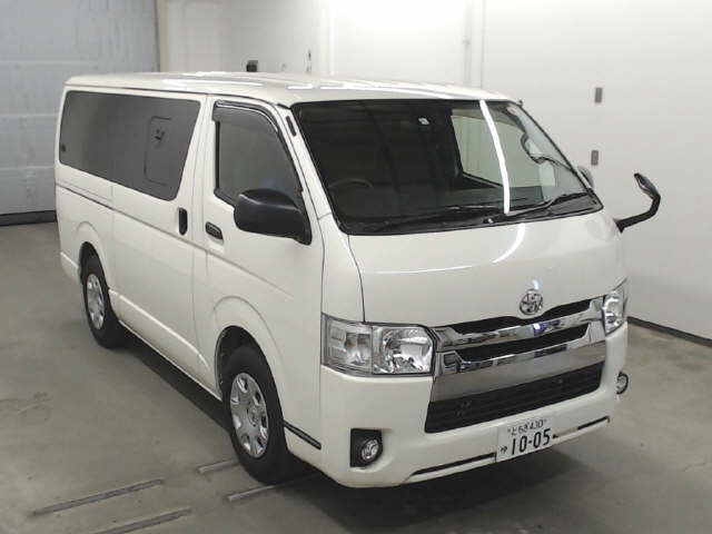 Import and buy TOYOTA HIACE VAN 2017 from Japan to Nairobi, Kenya