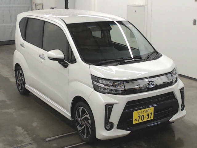 Import and buy DAIHATSU MOVE 2017 from Japan to Nairobi, Kenya