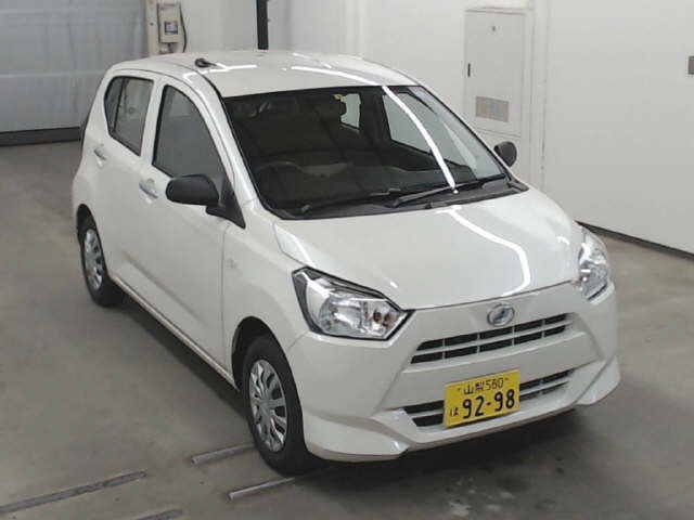 Import and buy DAIHATSU MIRA E S 2018 from Japan to Nairobi, Kenya