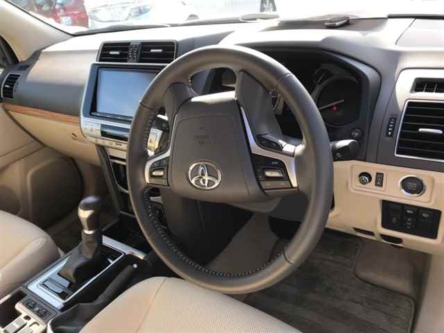 Import and buy TOYOTA LAND CRUISER PRADO 2018 from Japan to Nairobi, Kenya