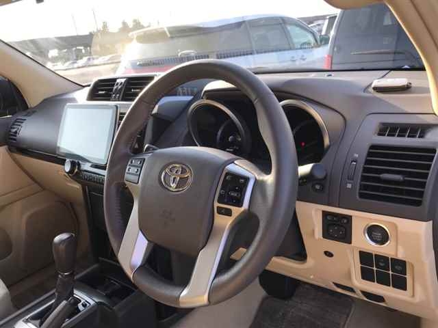 Import and buy TOYOTA LAND CRUISER PRADO 2017 from Japan to Nairobi, Kenya