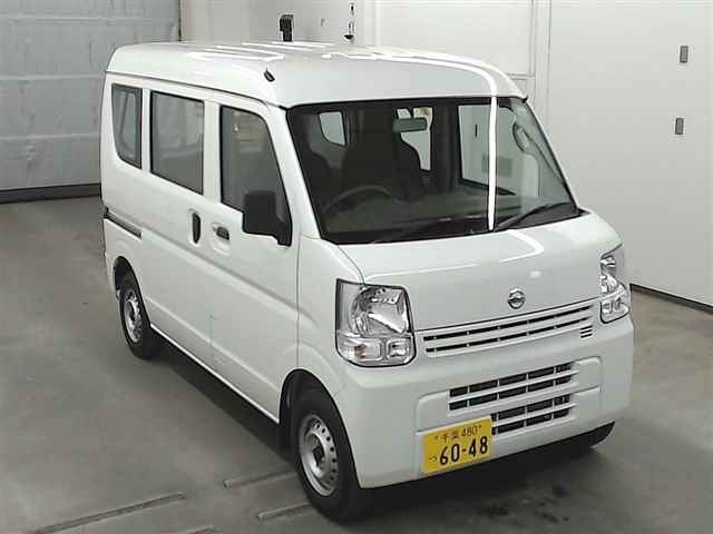 Import and buy NISSAN CLIPPER VAN 2018 from Japan to Nairobi, Kenya