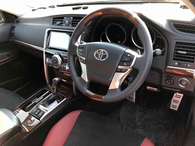 Import and buy TOYOTA MARKX 2017 from Japan to Nairobi, Kenya