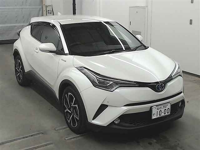 Import and buy TOYOTA C-HR 2017 from Japan to Nairobi, Kenya