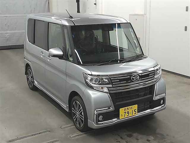 Import and buy DAIHATSU TANTO 2018 from Japan to Nairobi, Kenya