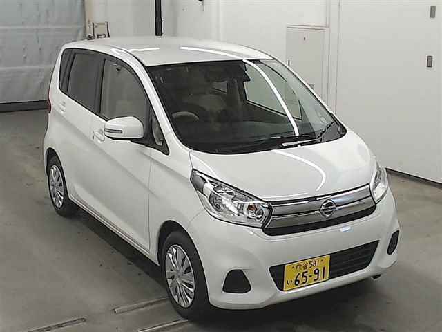 Import and buy NISSAN DAYZ 2017 from Japan to Nairobi, Kenya