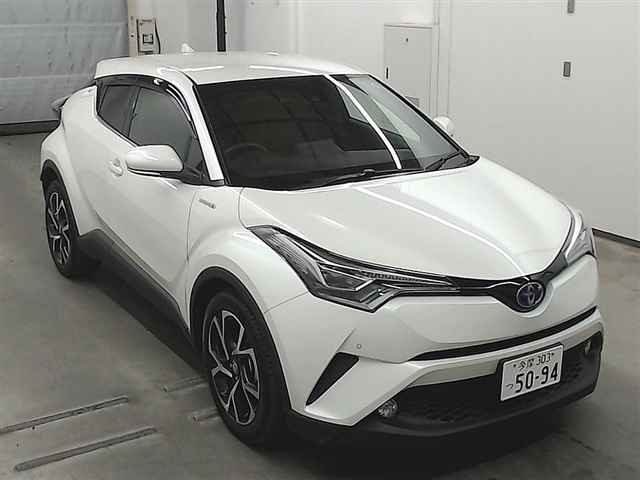 Import and buy TOYOTA C-HR 2017 from Japan to Nairobi, Kenya