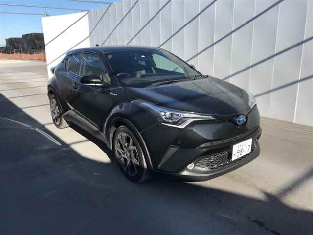 Import and buy TOYOTA C-HR 2017 from Japan to Nairobi, Kenya