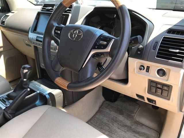 Import and buy TOYOTA LAND CRUISER PRADO 2017 from Japan to Nairobi, Kenya