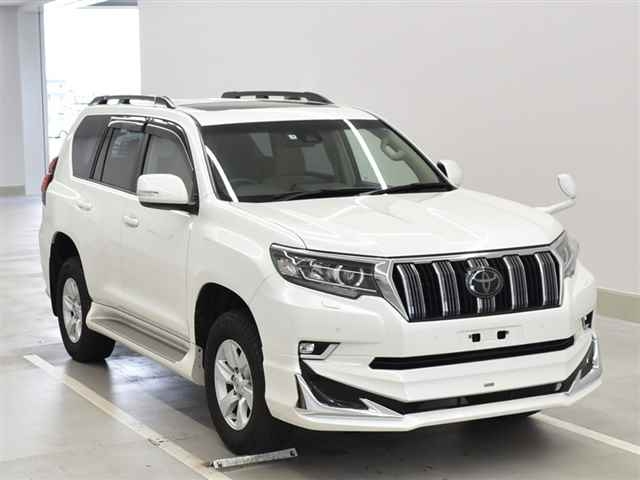 Import and buy TOYOTA LAND CRUISER PRADO 2017 from Japan to Nairobi, Kenya