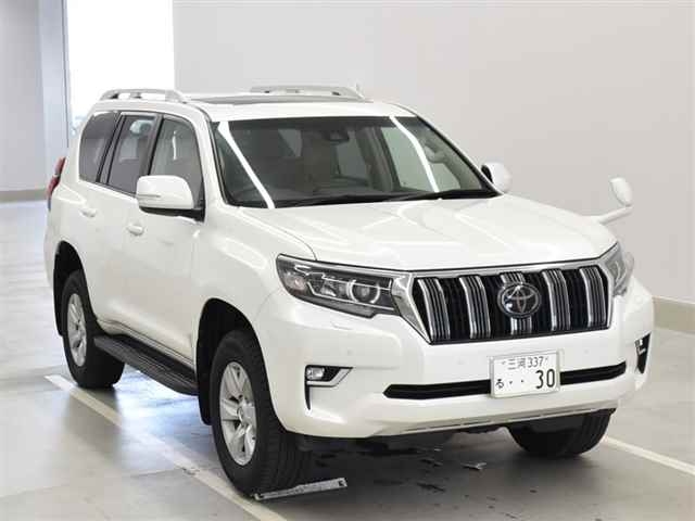 Import and buy TOYOTA LAND CRUISER PRADO 2017 from Japan to Nairobi, Kenya