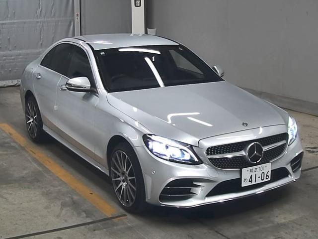 Import and buy MERCEDES BENZ C CLASS 2018 from Japan to Nairobi, Kenya