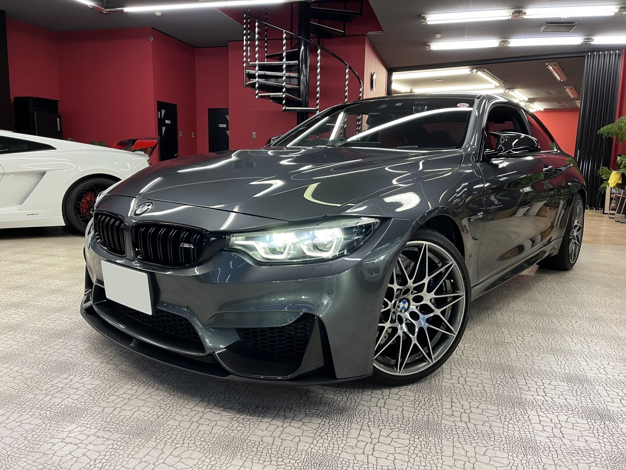 Import and buy BMW M4 2018 from Japan to Nairobi, Kenya