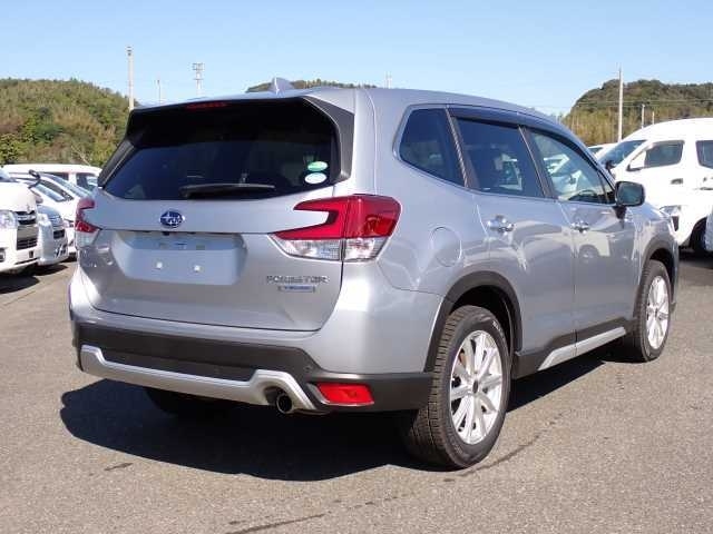 Import and buy SUBARU FORESTER 2021 from Japan to Nairobi, Kenya