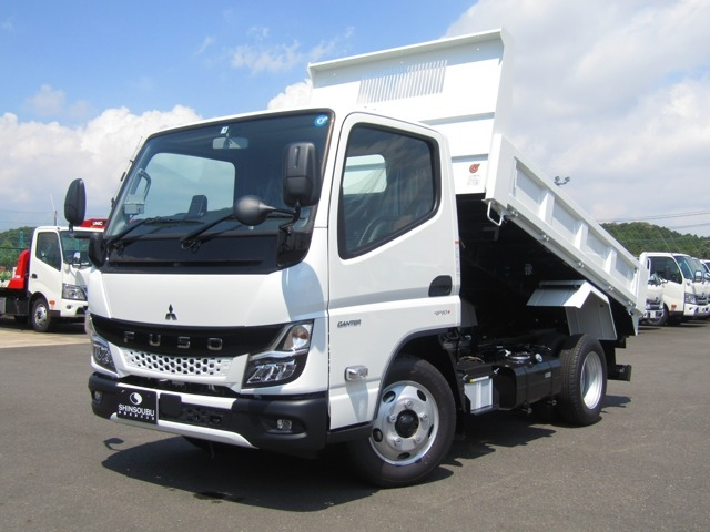 Import and buy MITSUBISHI CANTER 2023 from Japan to Nairobi, Kenya