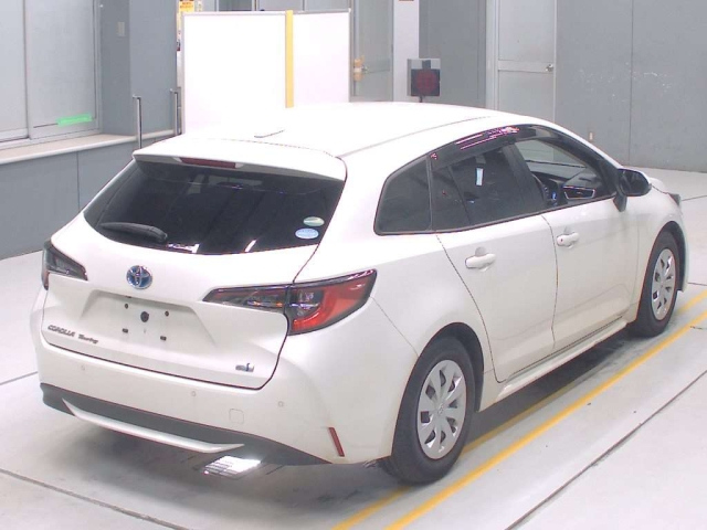 Import and buy TOYOTA COROLLA TOURING 2021 from Japan to Nairobi, Kenya