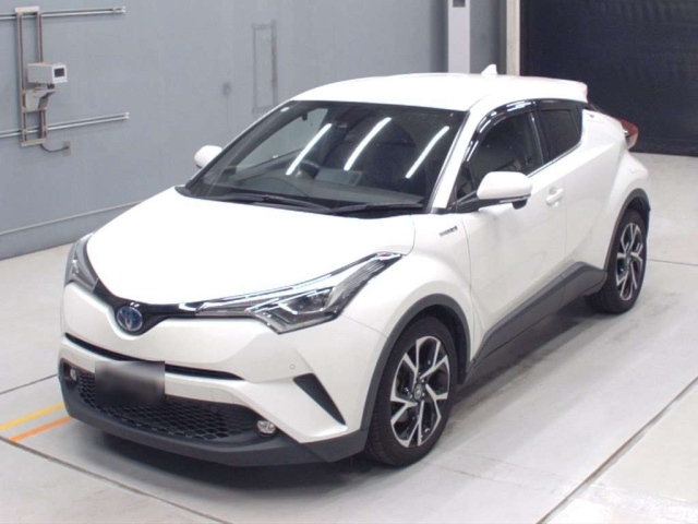 Import and buy TOYOTA C-HR 2018 from Japan to Nairobi, Kenya