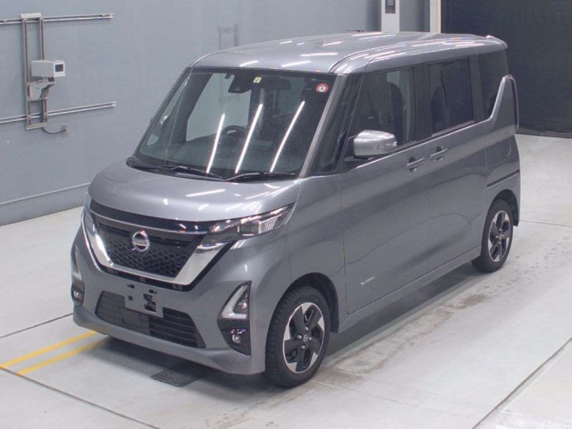 Import and buy NISSAN ROOX 2022 from Japan to Nairobi, Kenya