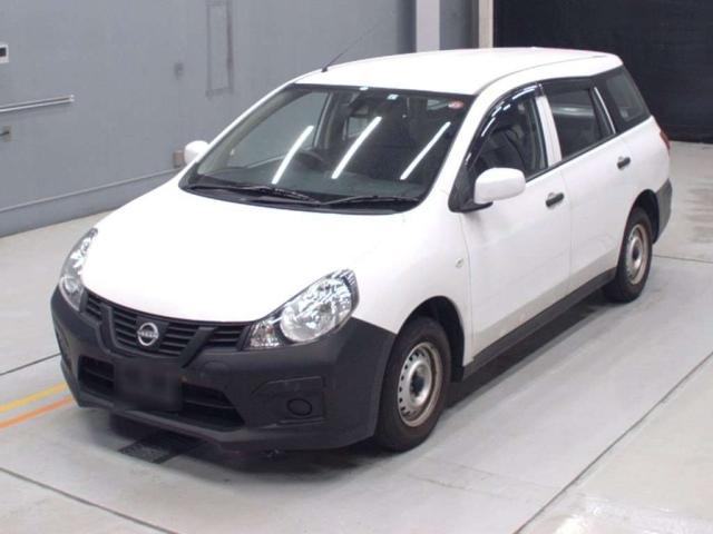 Import and buy NISSAN AD 2021 from Japan to Nairobi, Kenya