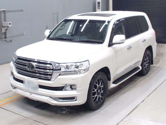 Import and buy TOYOTA LAND CRUISER 2018 from Japan to Nairobi, Kenya