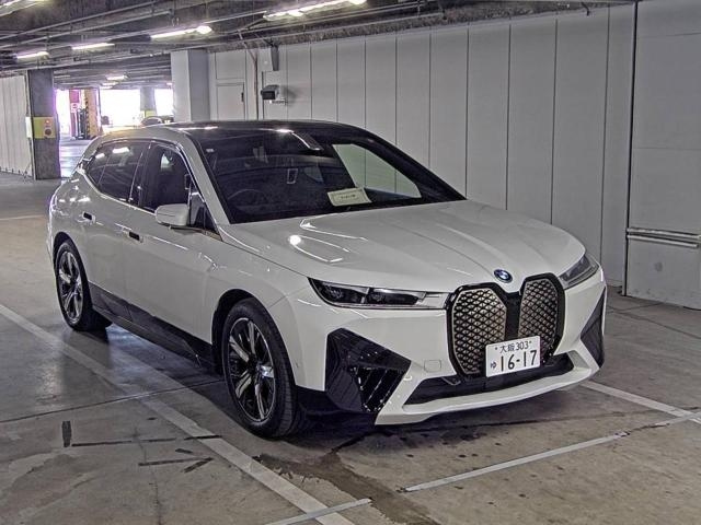 Import and buy BMW IX 2023 from Japan to Nairobi, Kenya