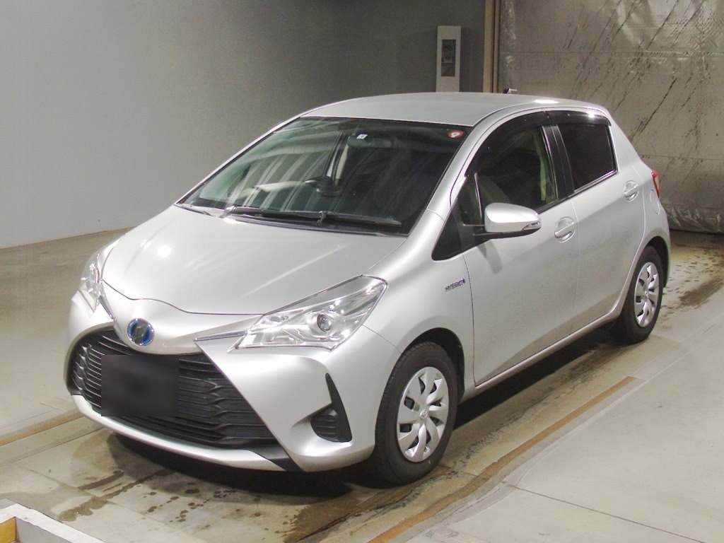 Import and buy TOYOTA VITZ 2017 from Japan to Nairobi, Kenya