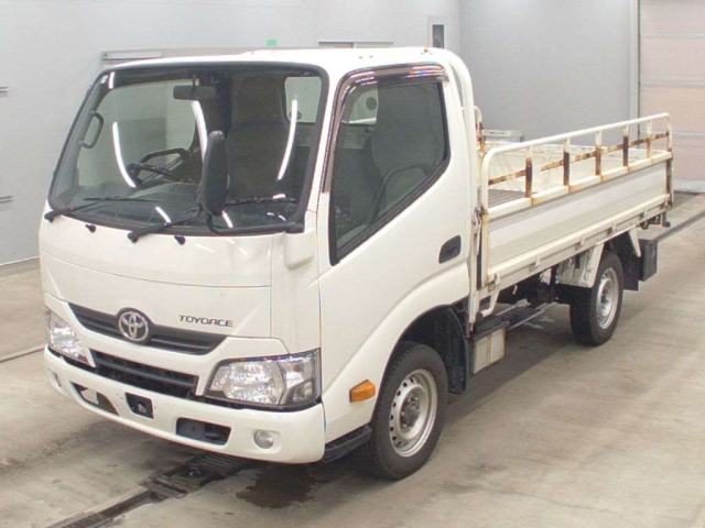 Import and buy TOYOTA TOYOACE 2017 from Japan to Nairobi, Kenya