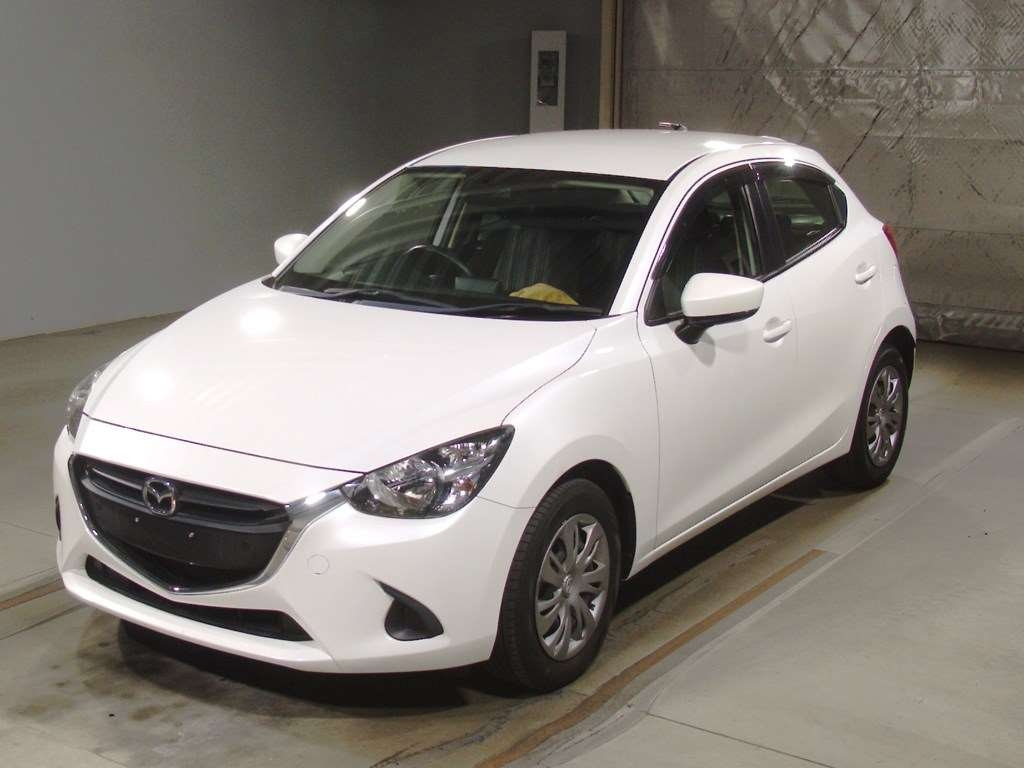 Import and buy MAZDA DEMIO 2018 from Japan to Nairobi, Kenya